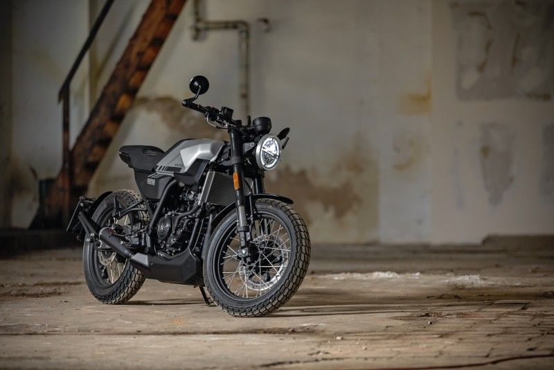 Brixton Crossfire 125 (5)