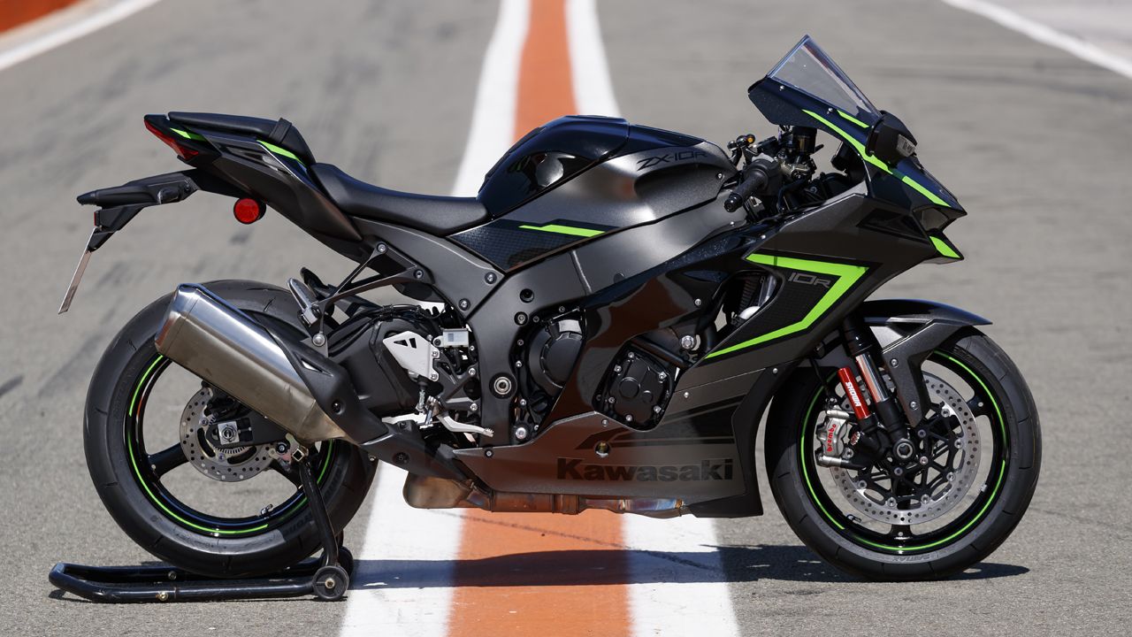 Kawasaki ZX 10 R 05 jk