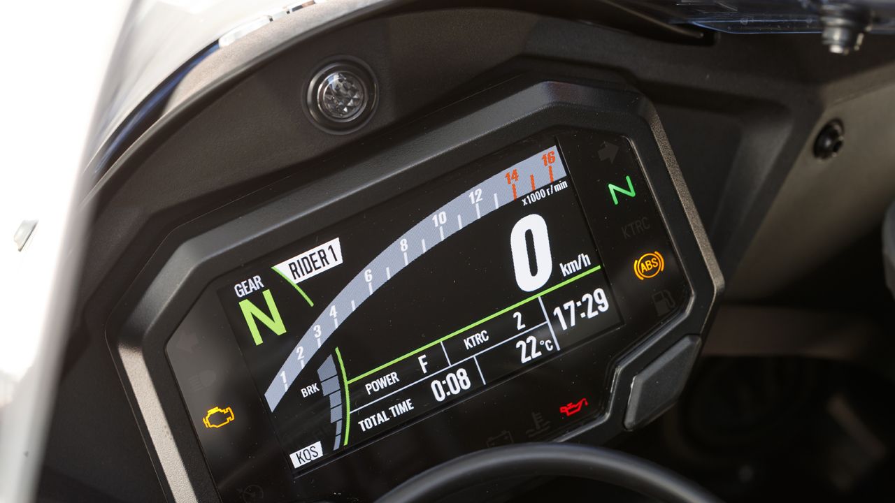 Kawasaki ZX 10 R 14 jk