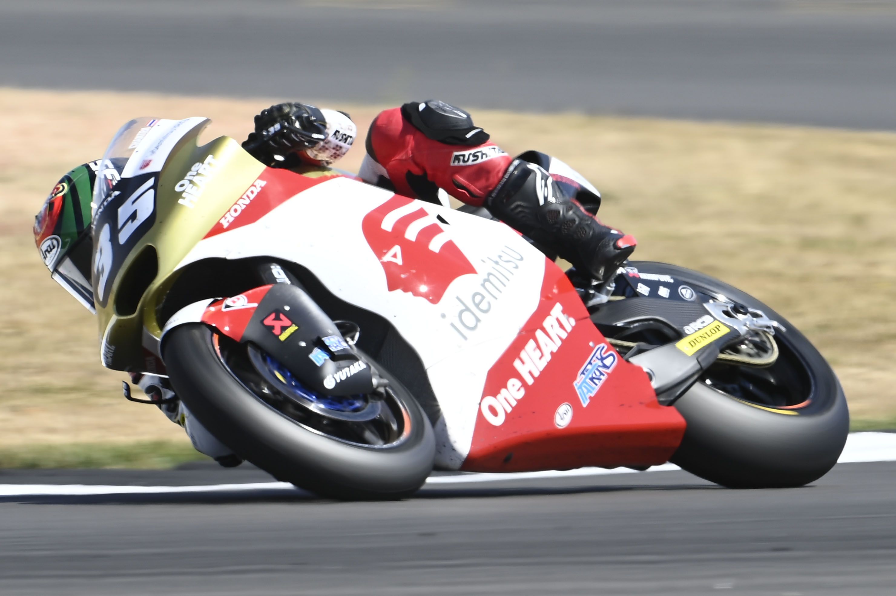 Somkiat Chantra domina los libres de Moto2 en Austria.