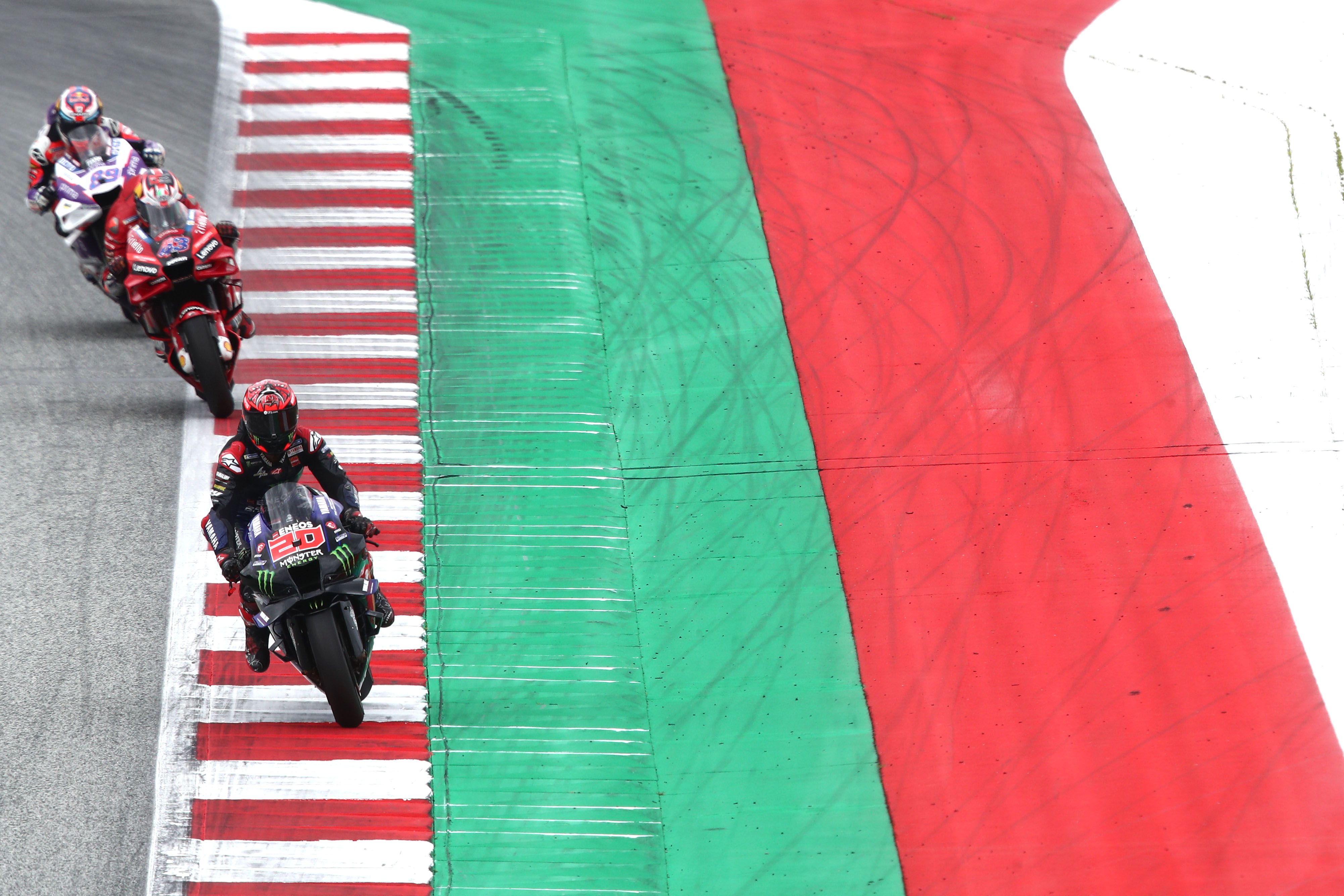 Fabio Quartararo se va de Jack Miller y Jorge Martín, MotoGP Austria 2022