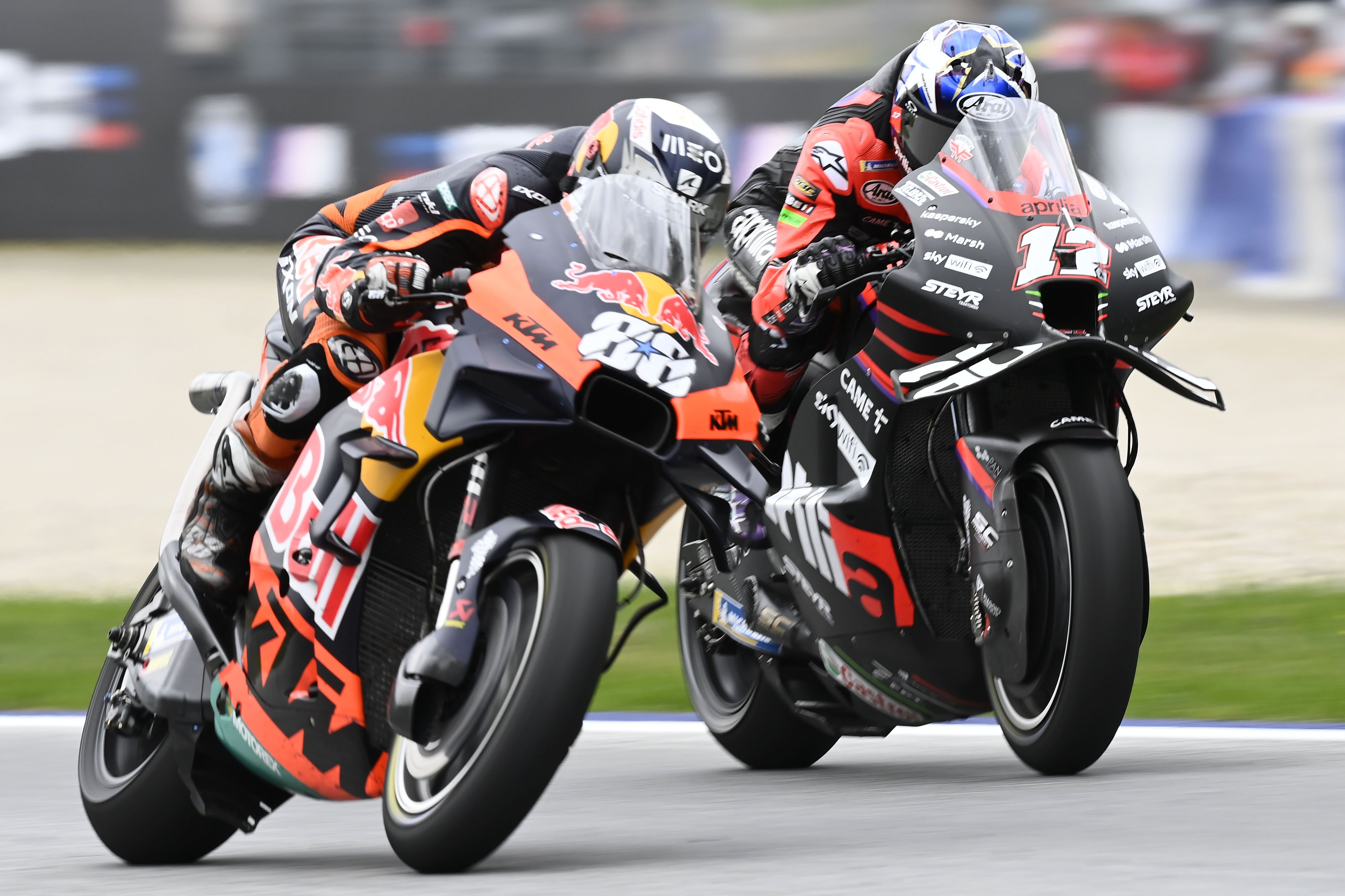 Miguel Oliveira y Maverick Viñales, MotoGP Austria 2022