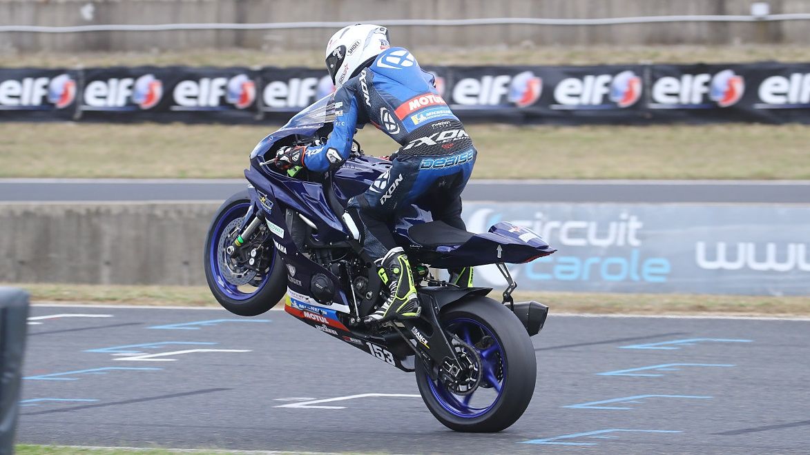 Valentin Debise pudo sacarse la espina ganando la segunda carrera