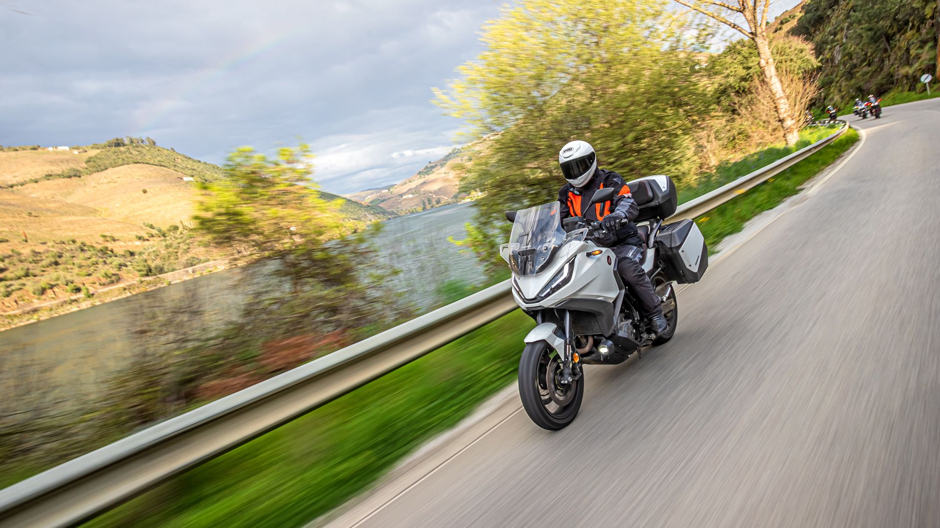 Honda NT1100 Viaje Oporto (1)