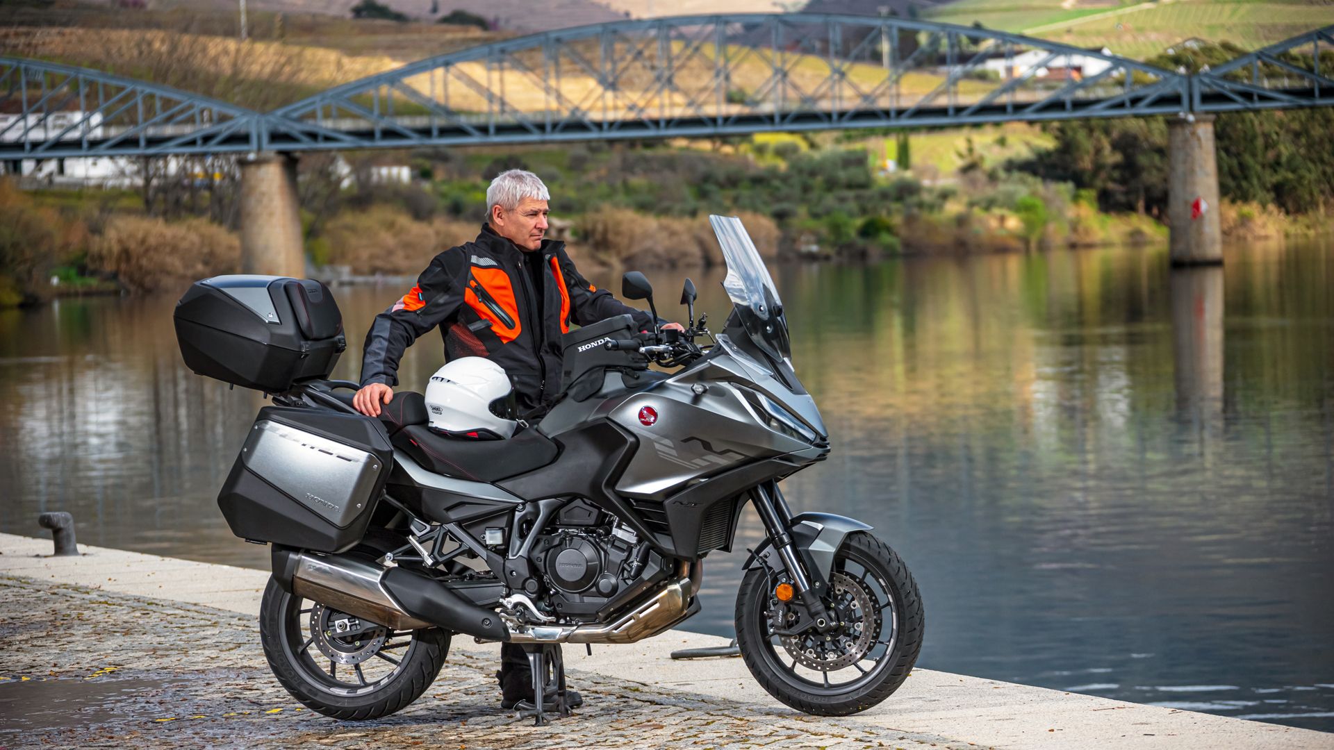 Honda NT1100 Viaje Oporto (33)