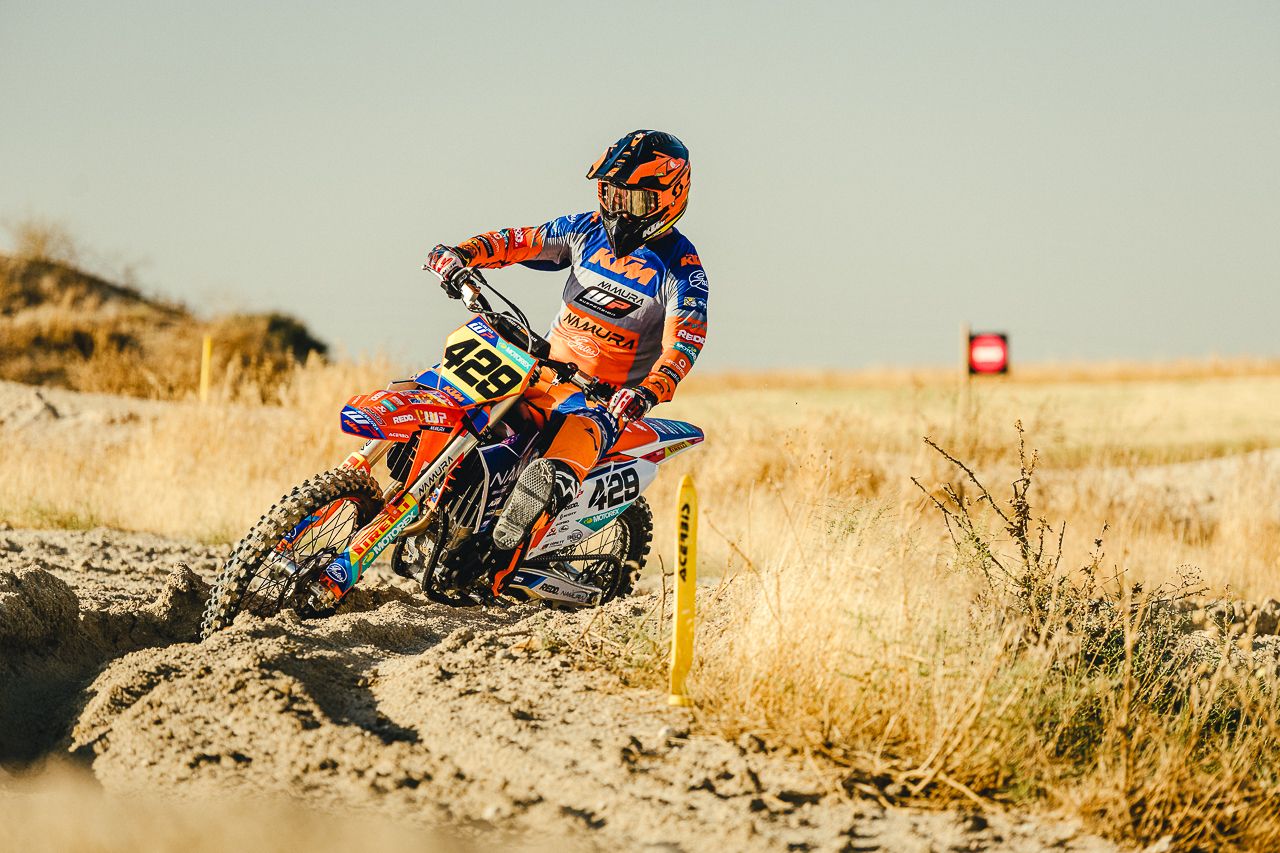 KTM 350 SXF 2023 prueba exclusiva (7)