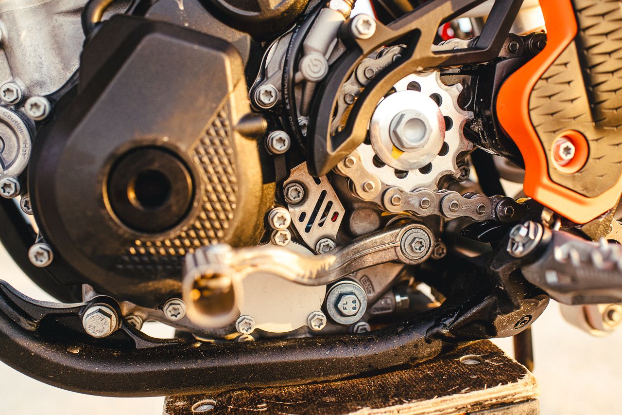 KTM 350 SXF 2023 prueba exclusiva (13)