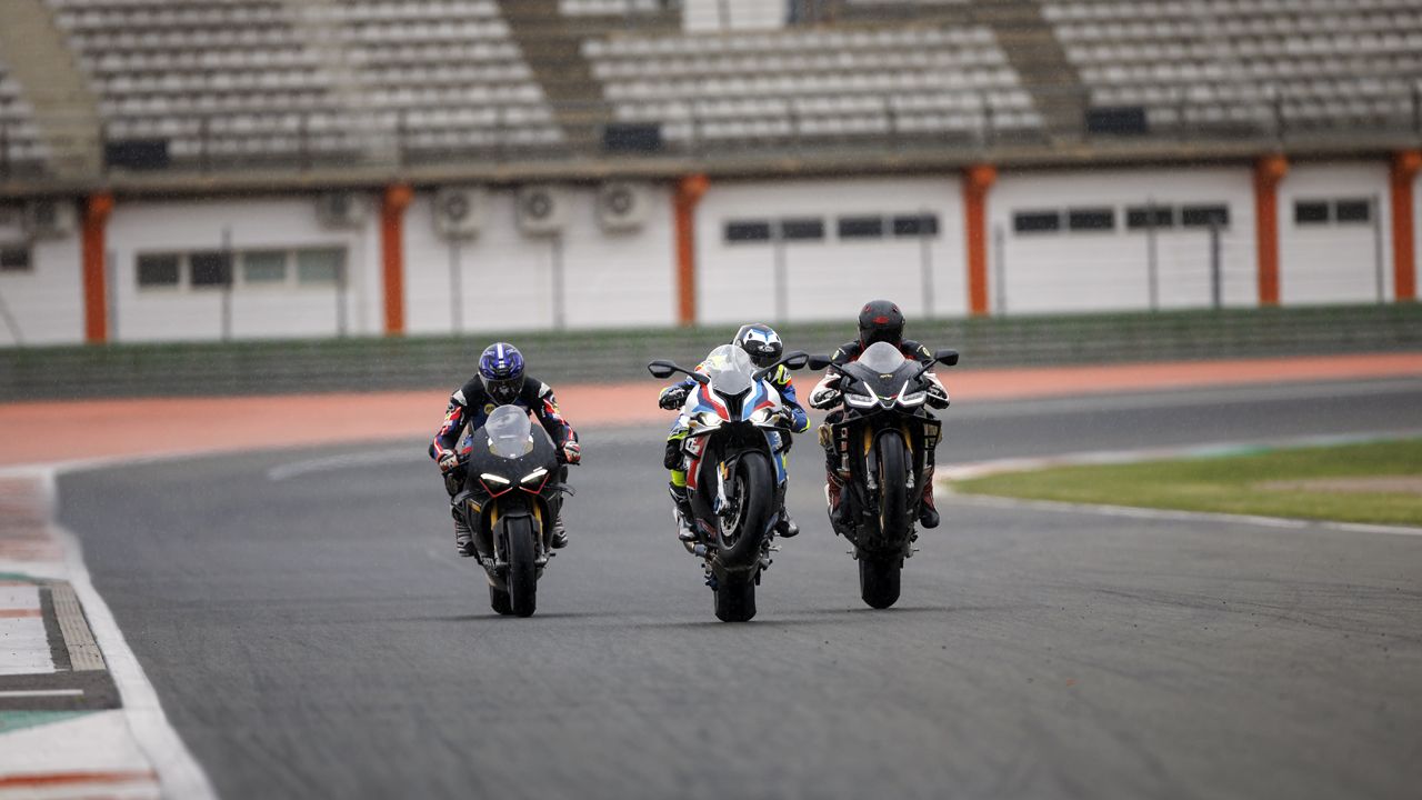  comparativa sbk  premium 2022 (4)
