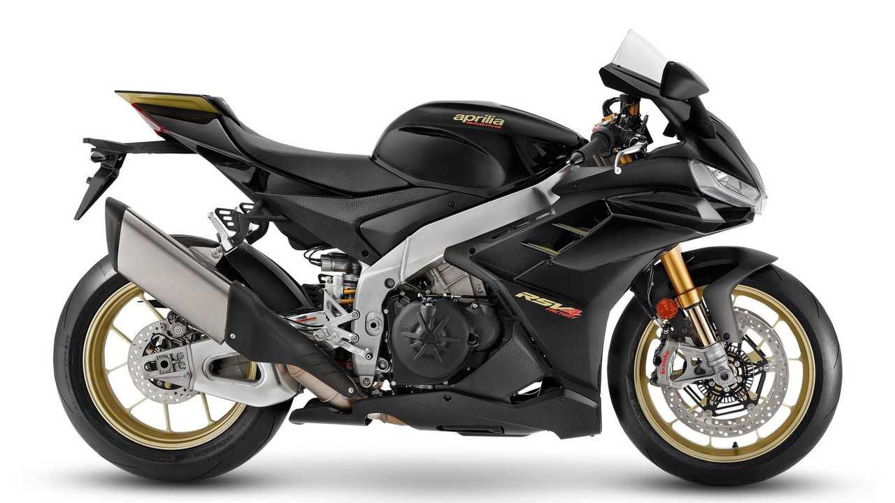 Aprilia RSV4 1100 Factory 3