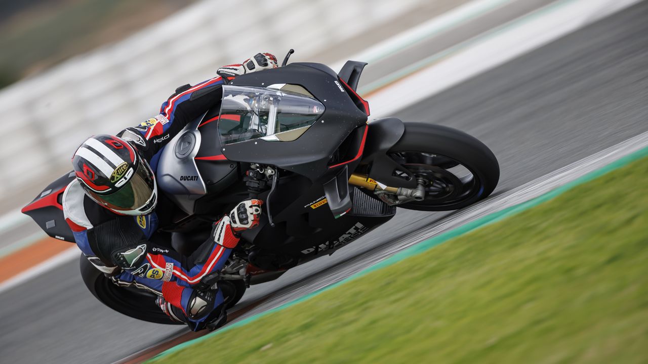 Ducati Panigale V4 SP2 1 jk