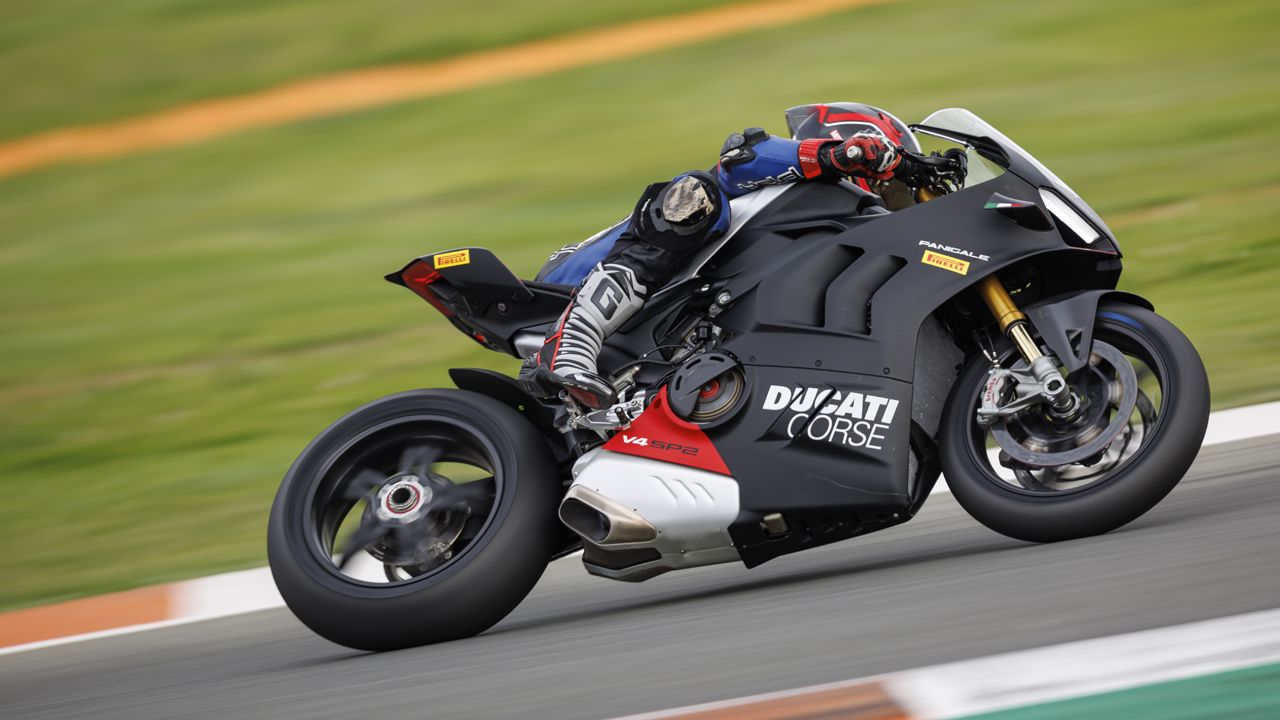 Ducati Panigale V4 SP2 2 jk