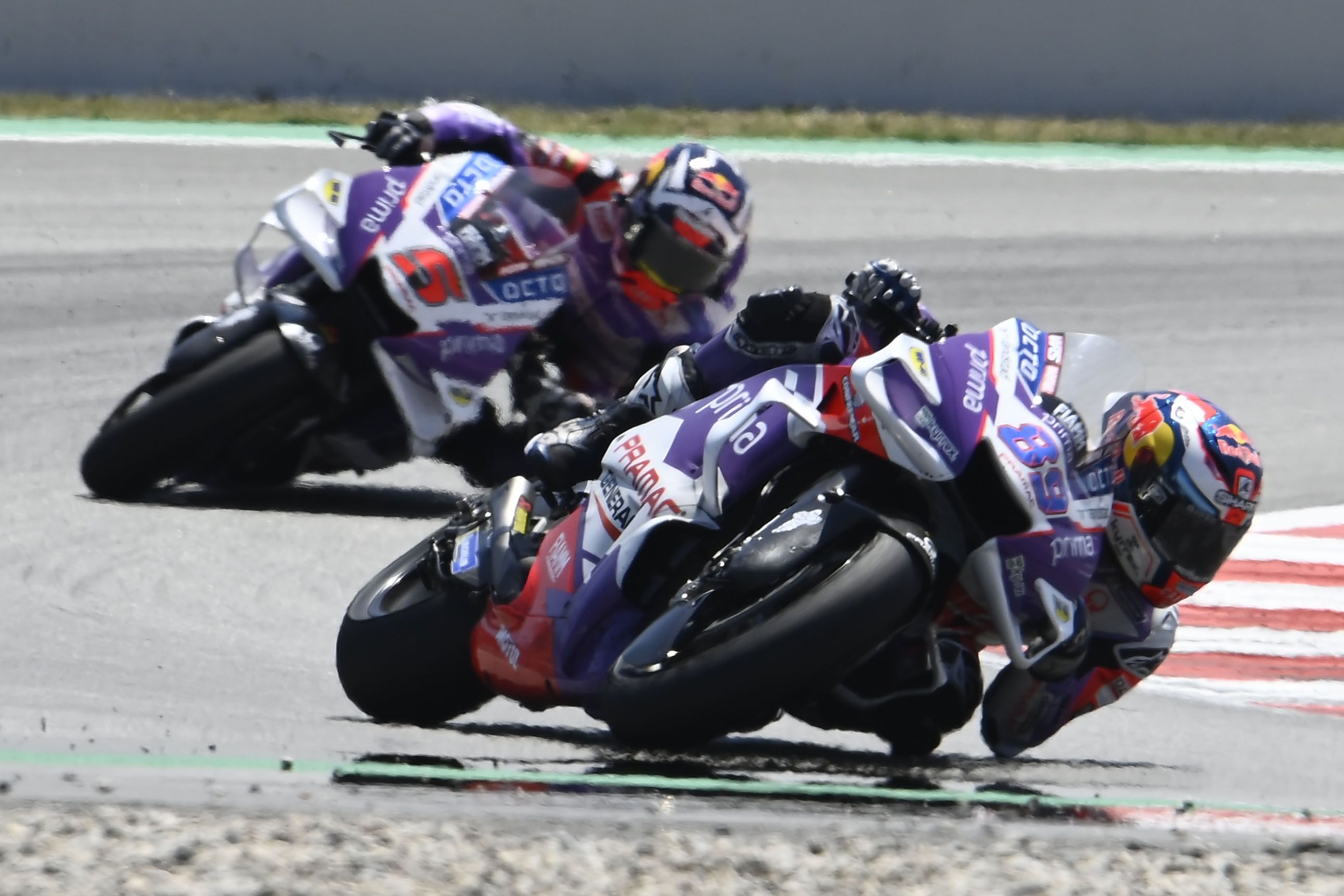 Jorge Martín y Johann Zarco seguirán llevando las Ducati del Prima Pramac Racing en MotoGP 2023