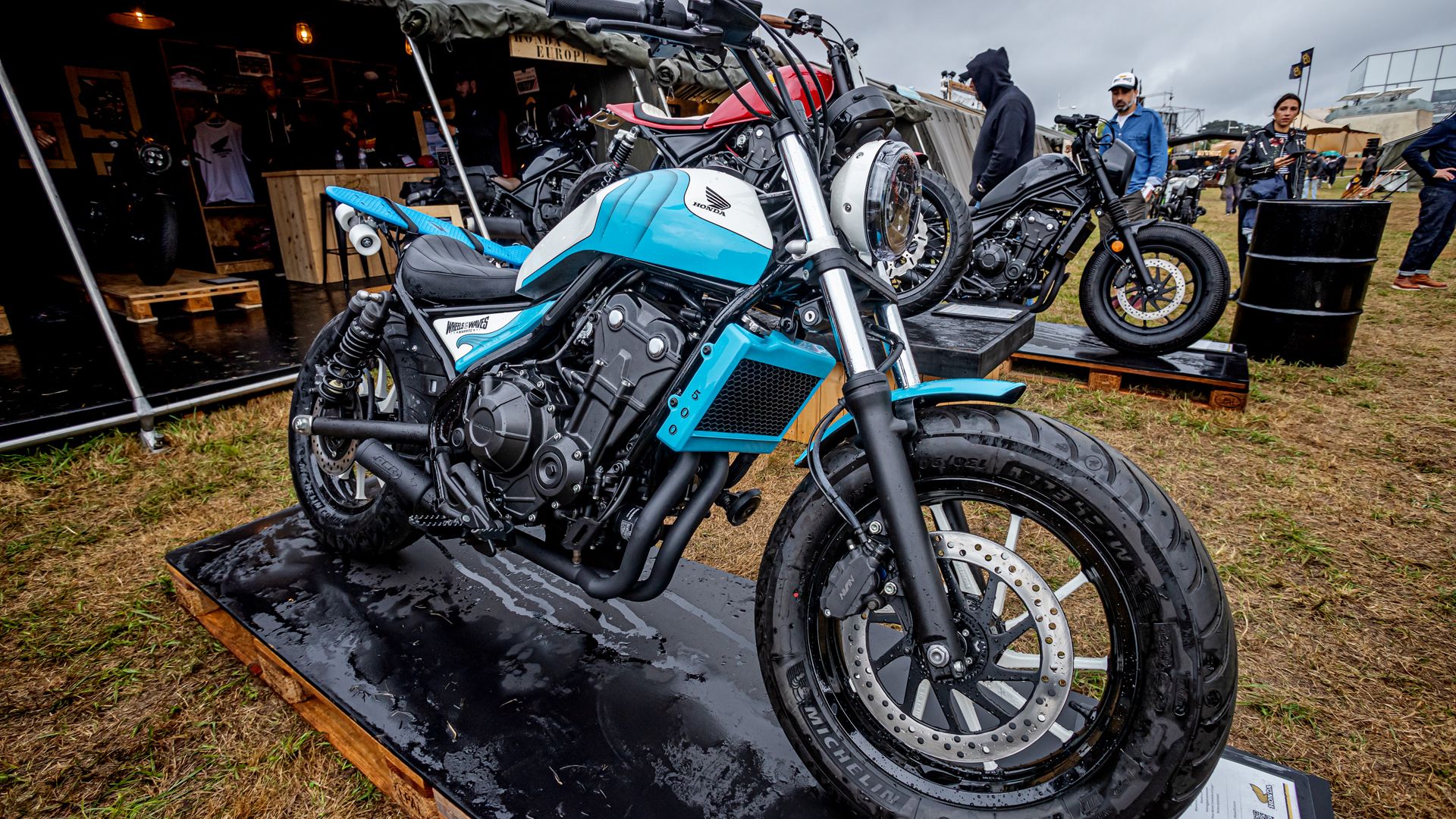 CB500 Wheels & Waves 05