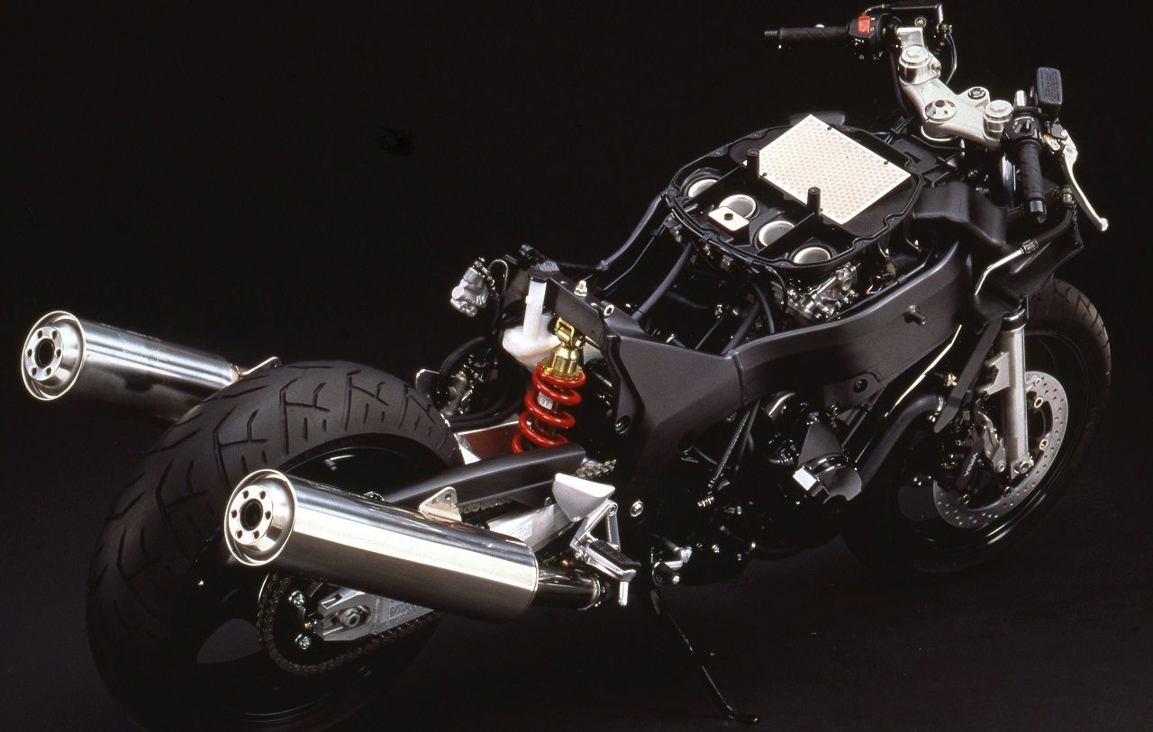 Honda CBR1100XX 1997 (1)