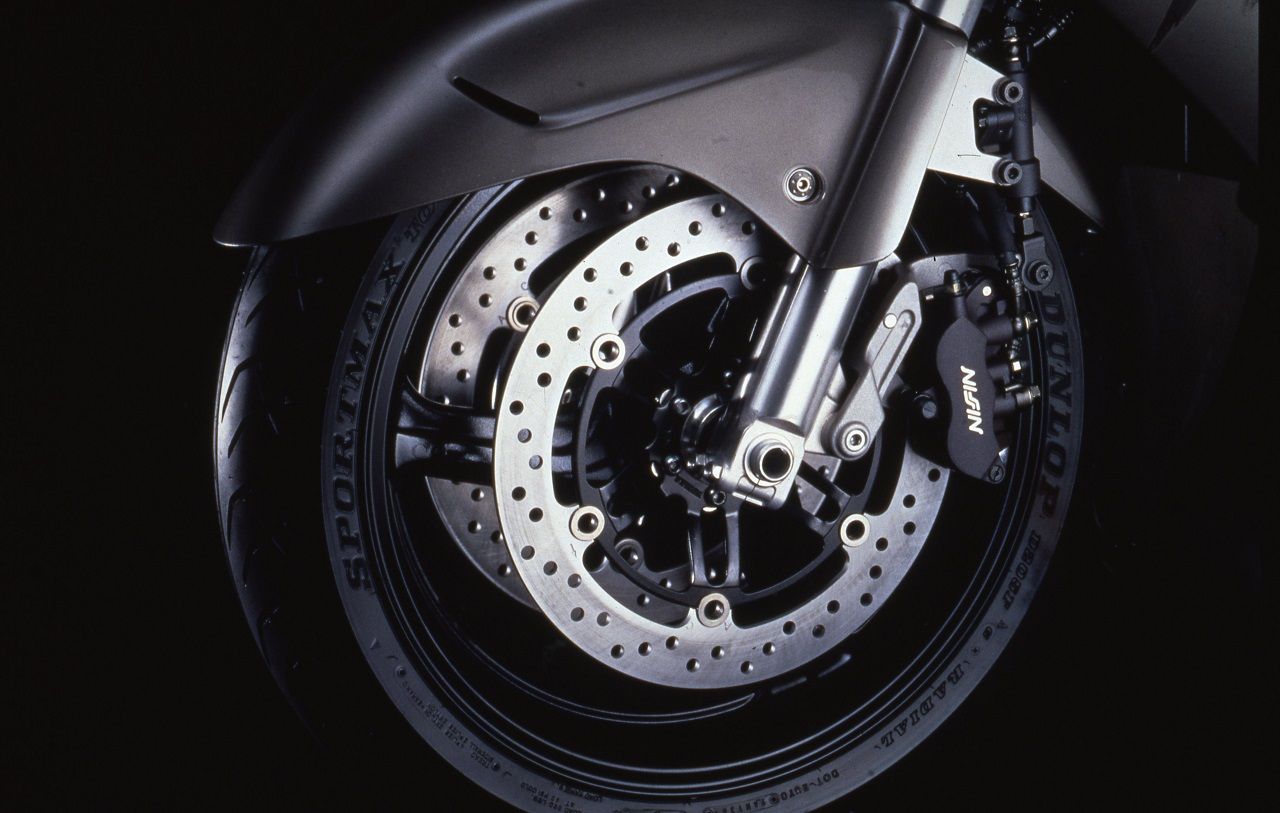 Honda CBR1100XX 1997 (4)