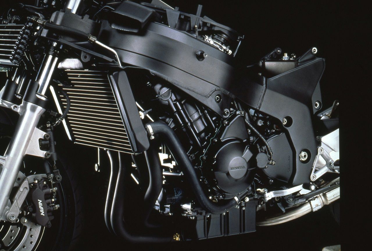 Honda CBR1100XX 1997 (6)
