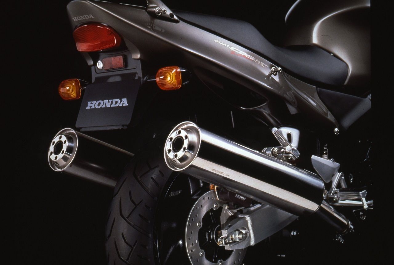 Honda CBR1100XX 1997 (7)