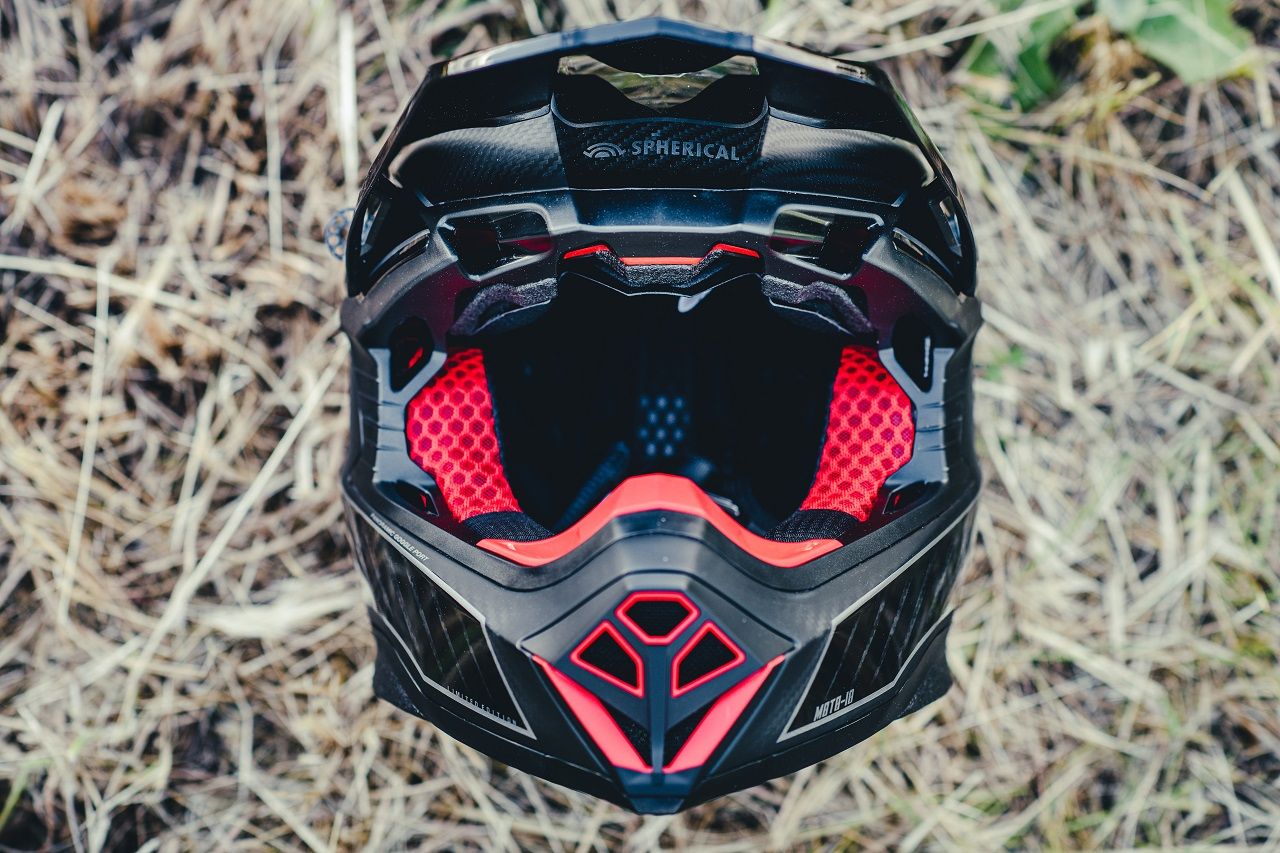 BELL MOTO 10 SPHERICAL 6