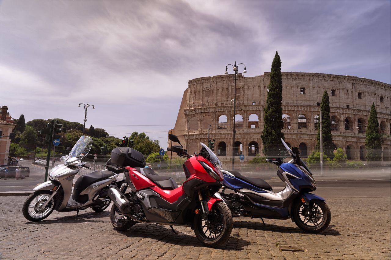 Honda fabrica atessa 350 4
