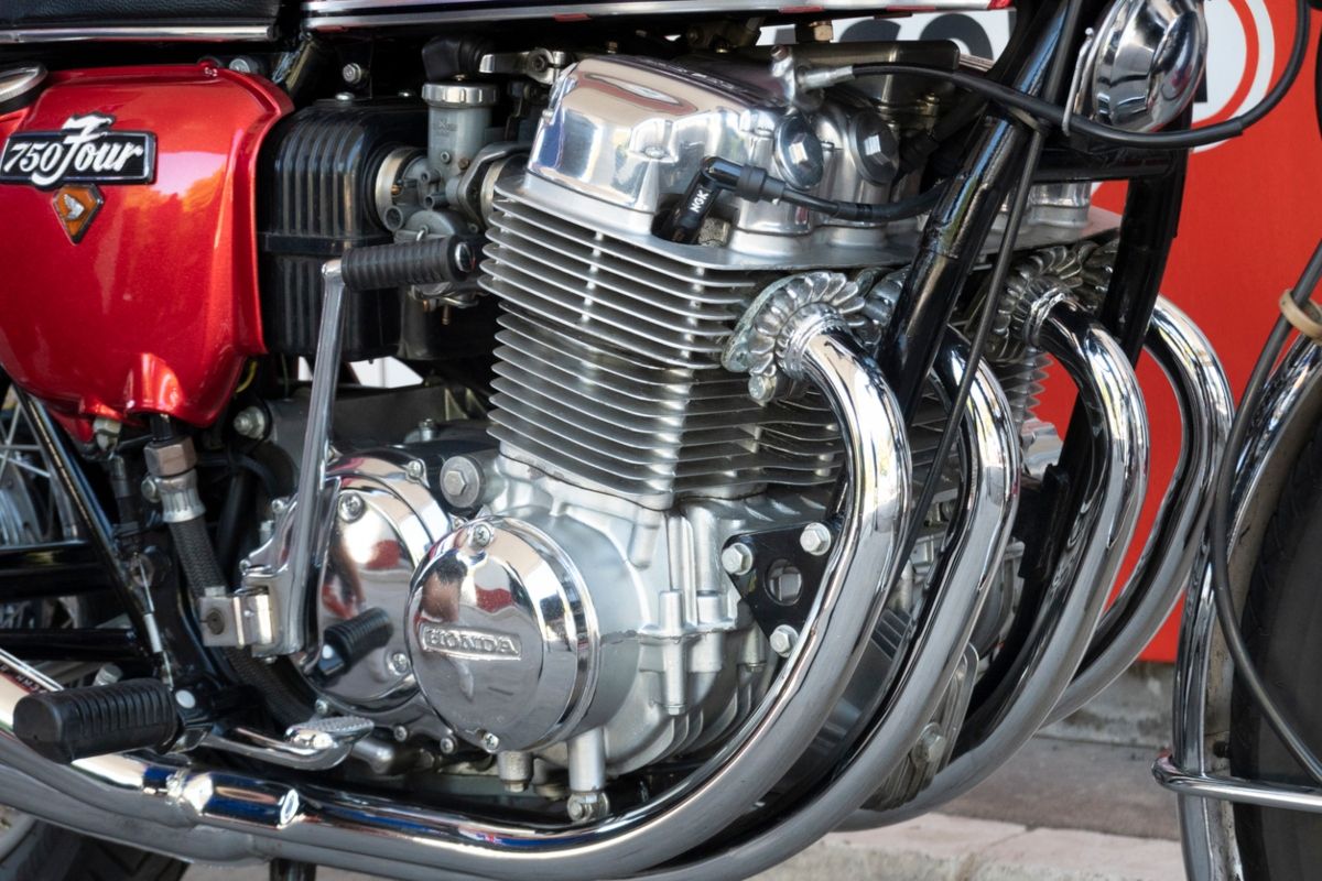Vista de un motor. Fuente: iStock.com / deepblue4you