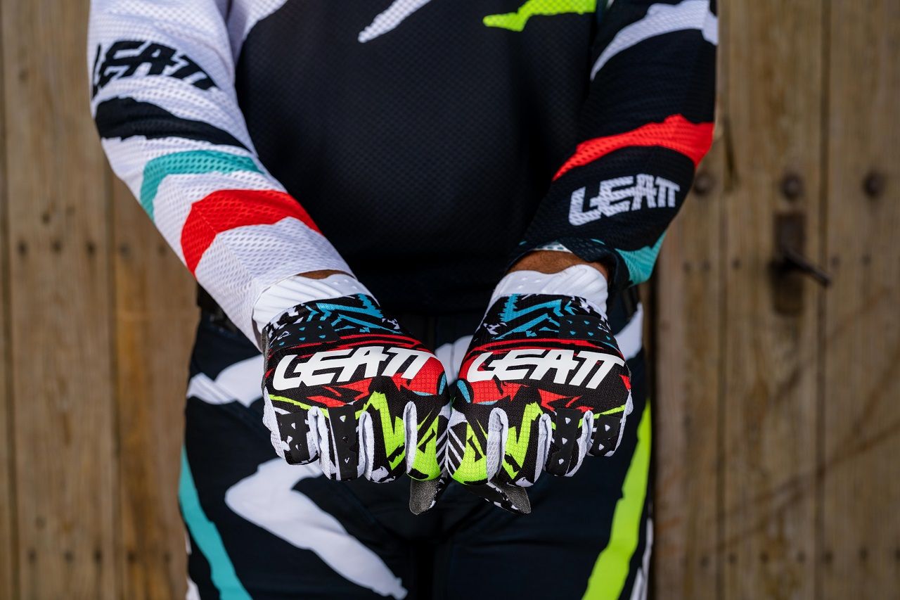 Colección equipamiento off road Leatt 2023