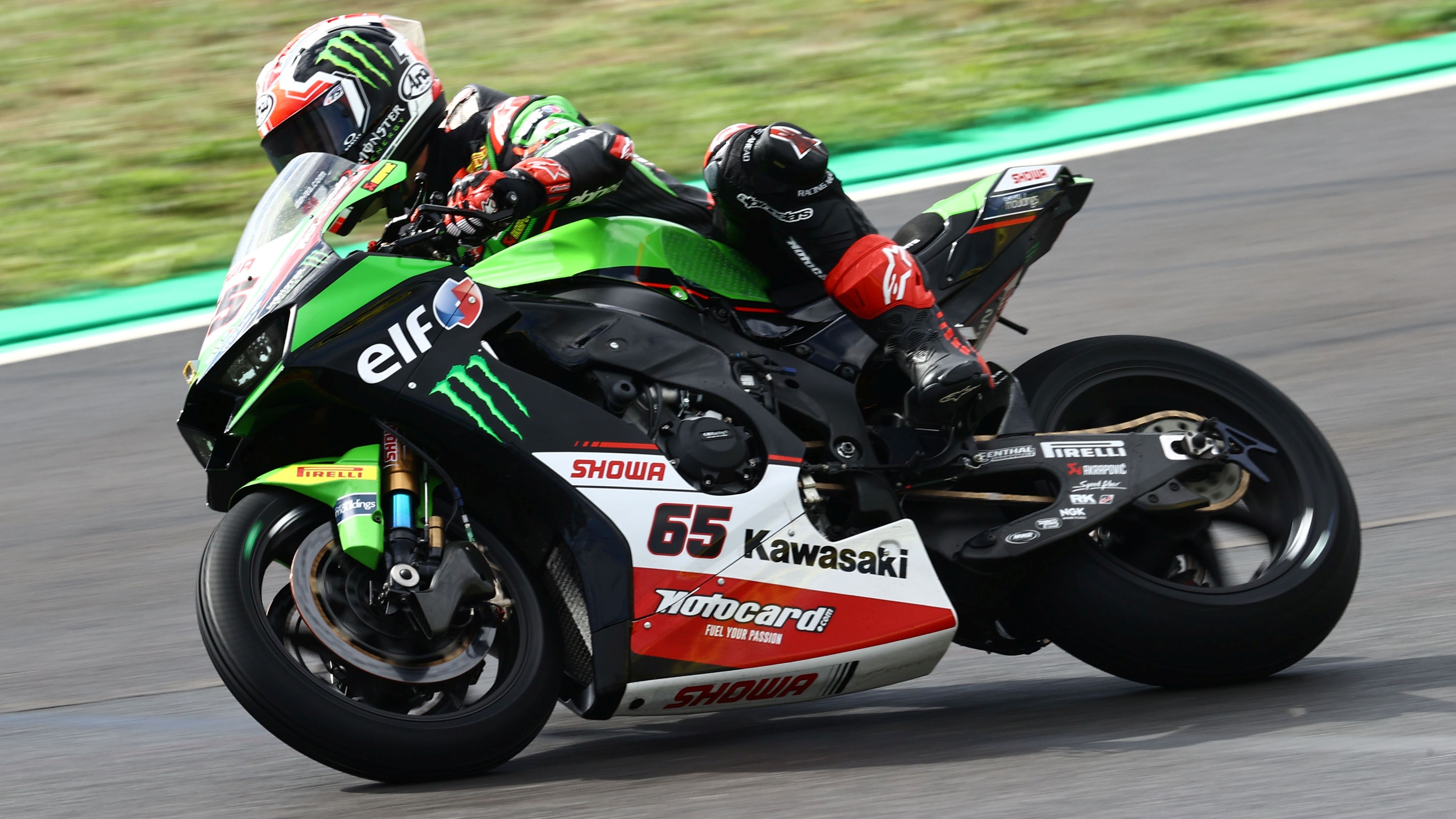 Jonathan Rea se ha hecho con una Superpole inolvidable en Magny Cours
