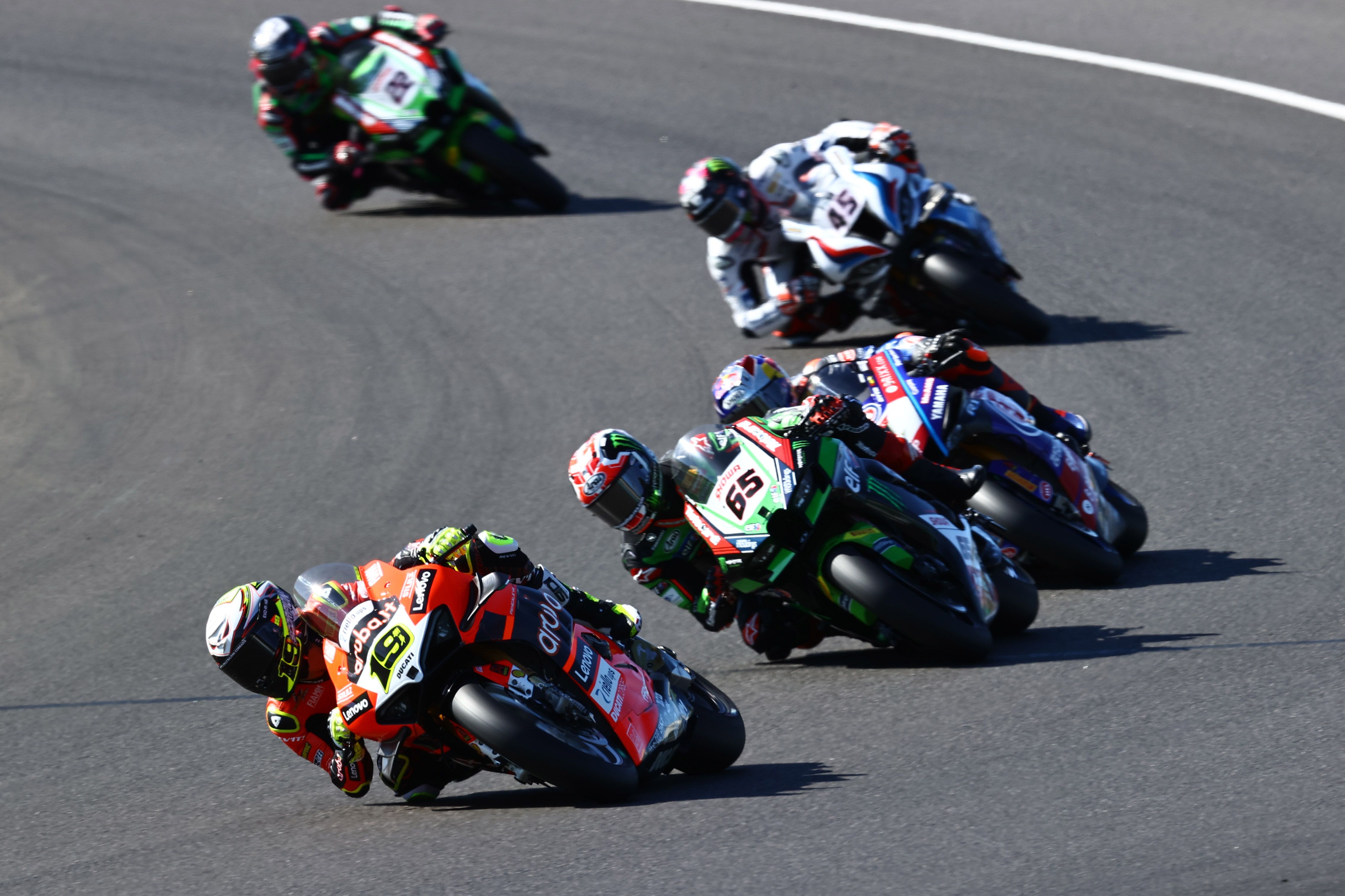 Álvaro Bautista, Jonathan Rea, Toprak Razgatlioglu, Scott Redding y Alex Lowes, WSBK Magny Cours 2022
