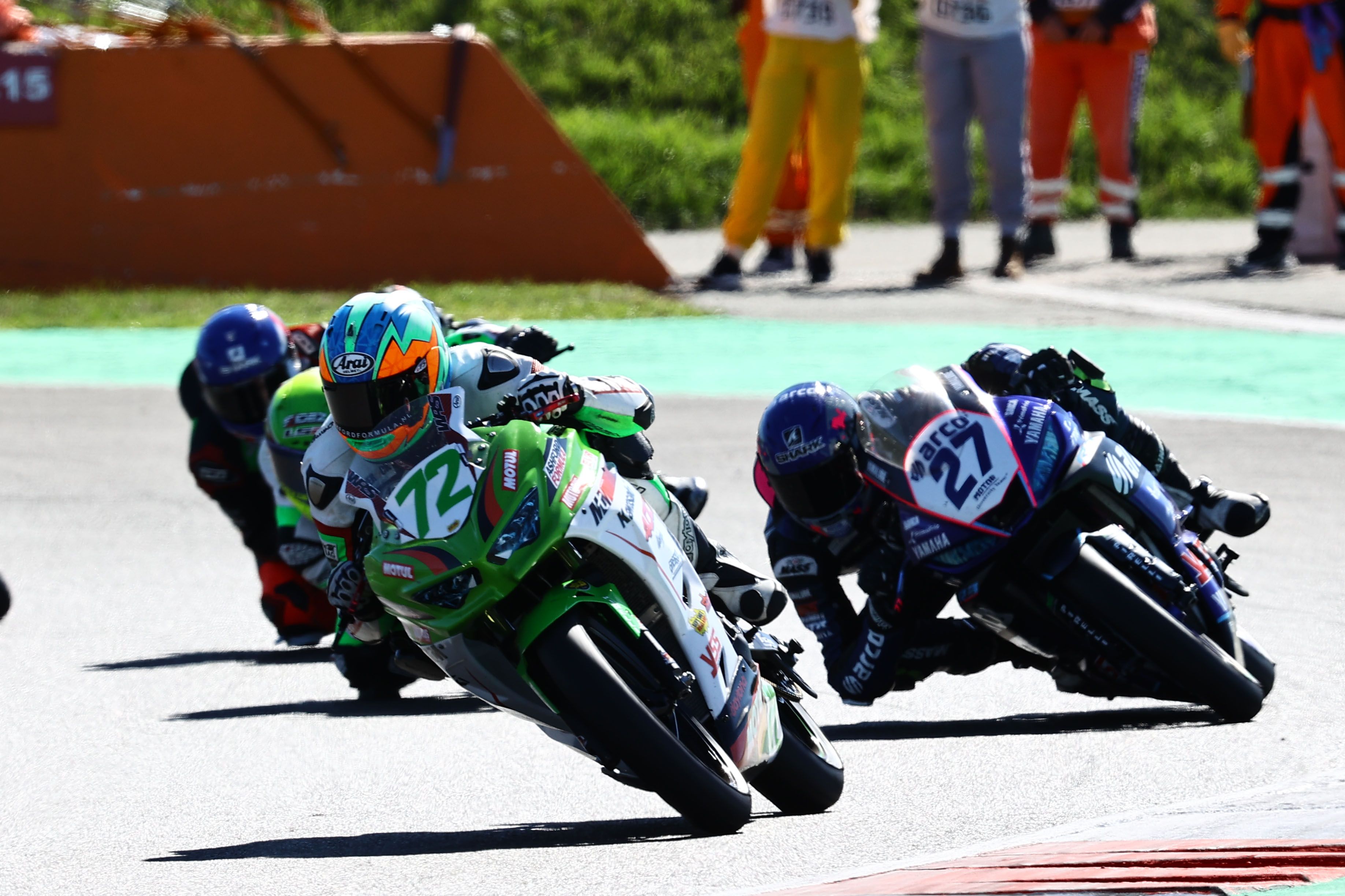 Victor Steeman lidera seguido por Álvaro Díaz, SSP300 Magny Cours 2022