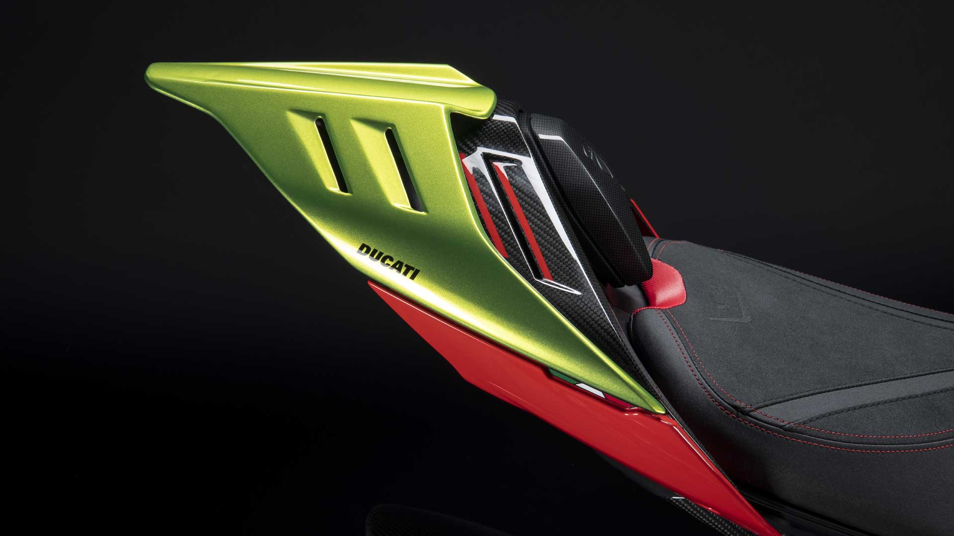 DUCATI STREETFIGHTER V4 LAMBORGHINI 2023 (7)