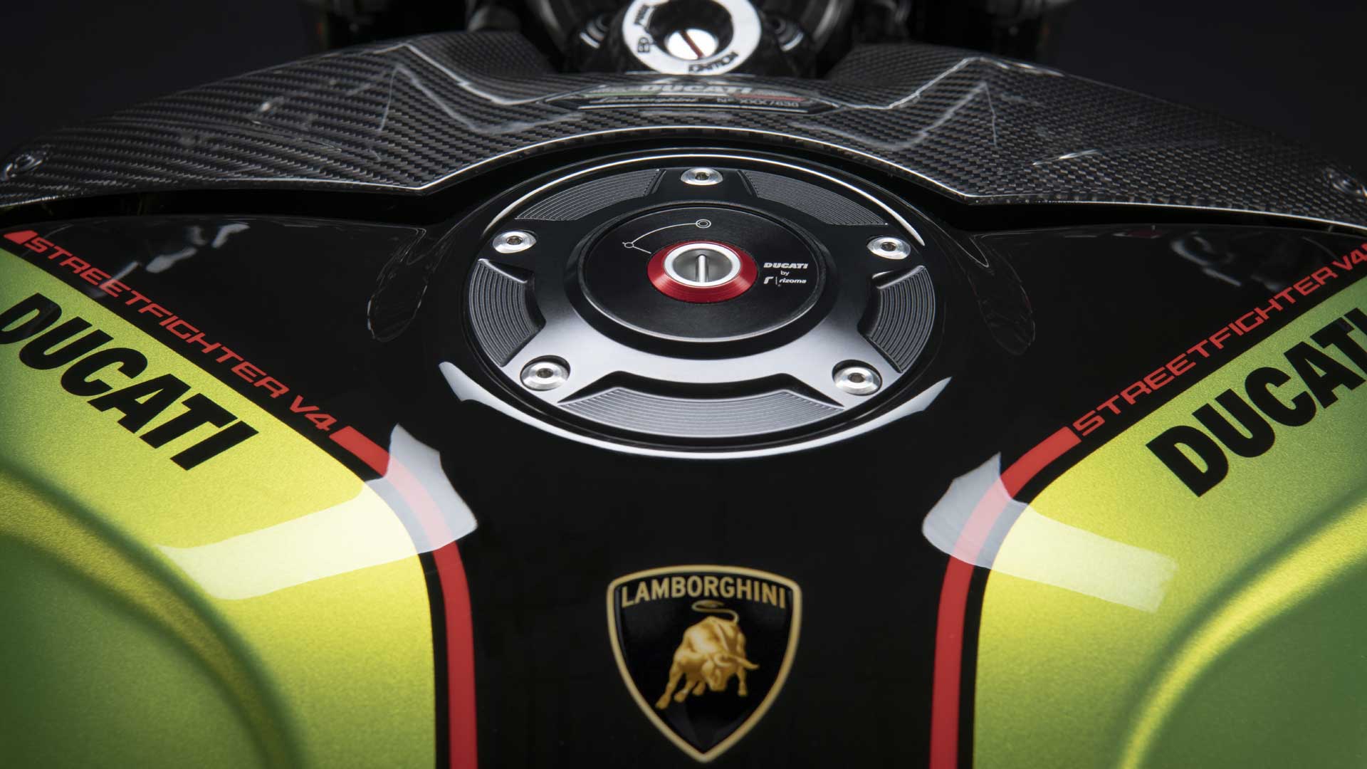 DUCATI STREETFIGHTER V4 LAMBORGHINI 2023 (14)