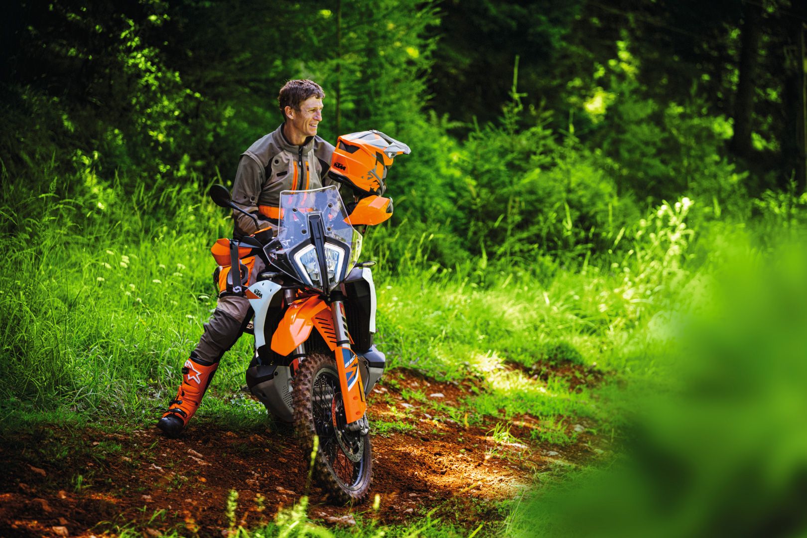 KTM 890 Adventure R 2023.