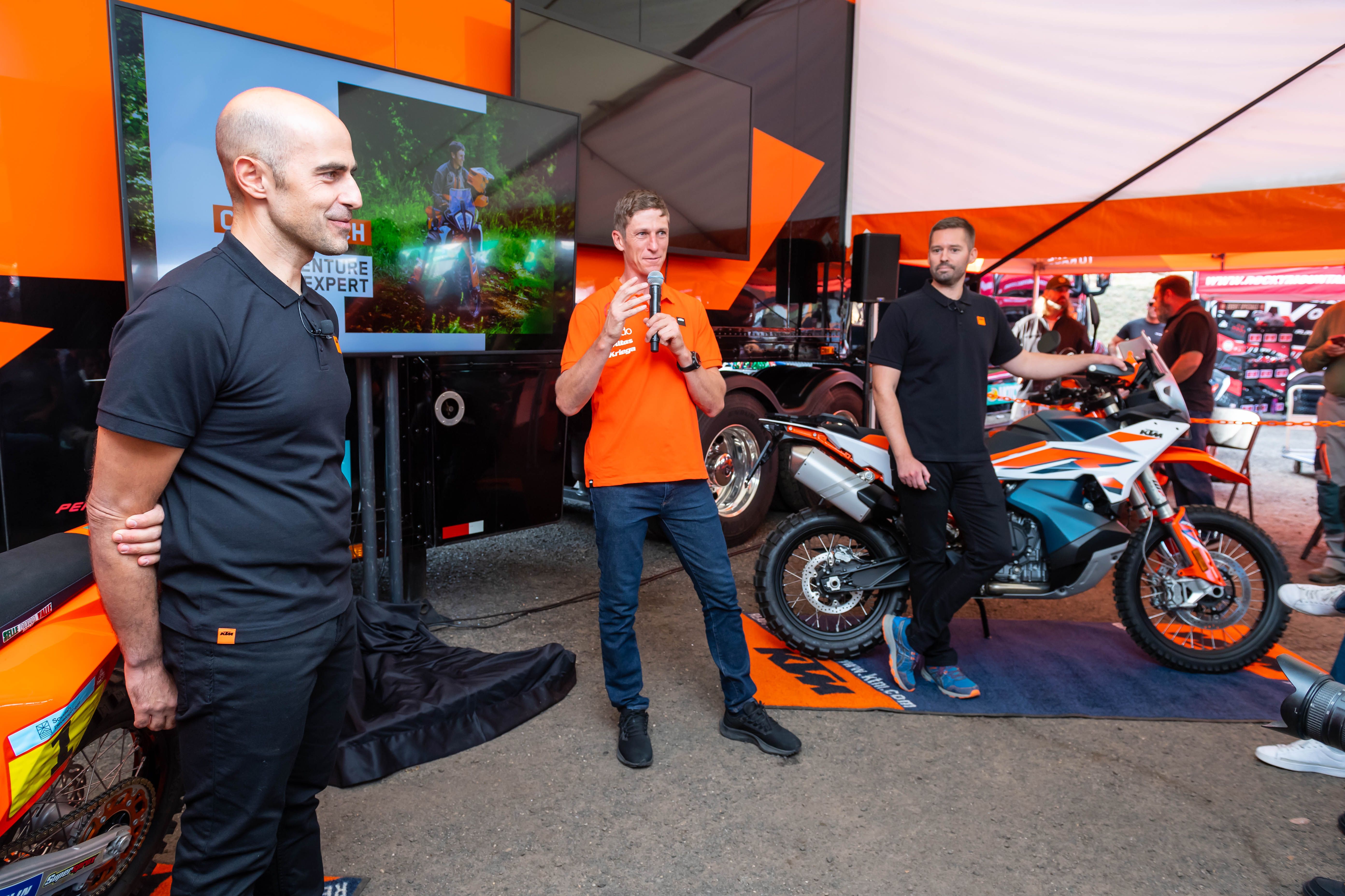 KTM 890 Adventure R 2023.