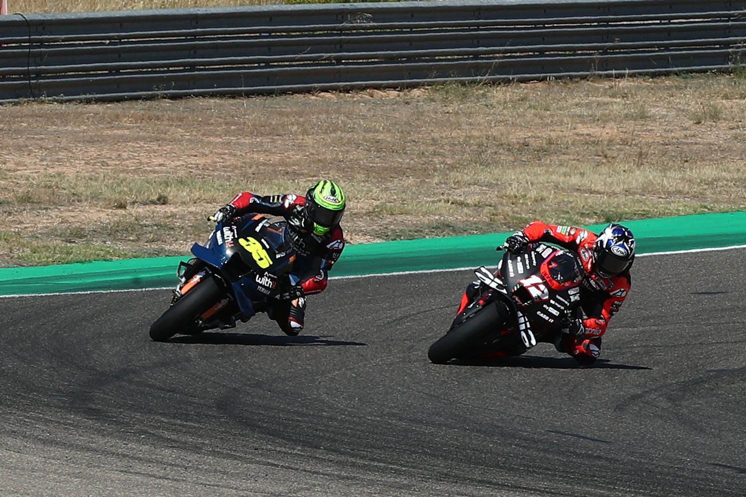 Maverick Viñales se cuela a Cal Crutchlow, MotoGP Aragón 2022