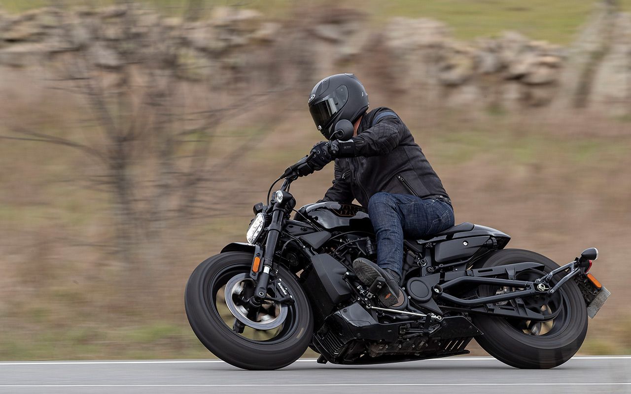 Prueba Harley Davidson Sportster S renovarse morir (11)