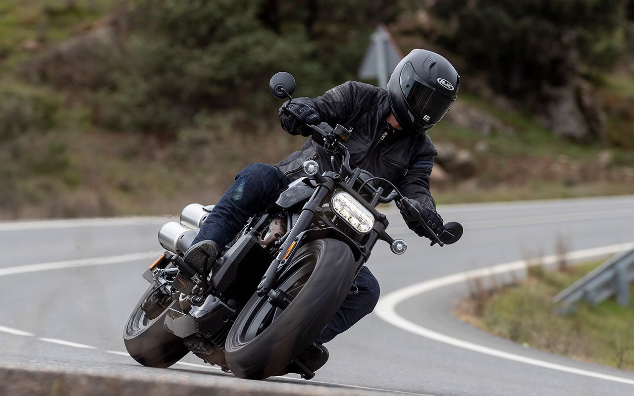 Prueba Harley Davidson Sportster S renovarse morir (12)