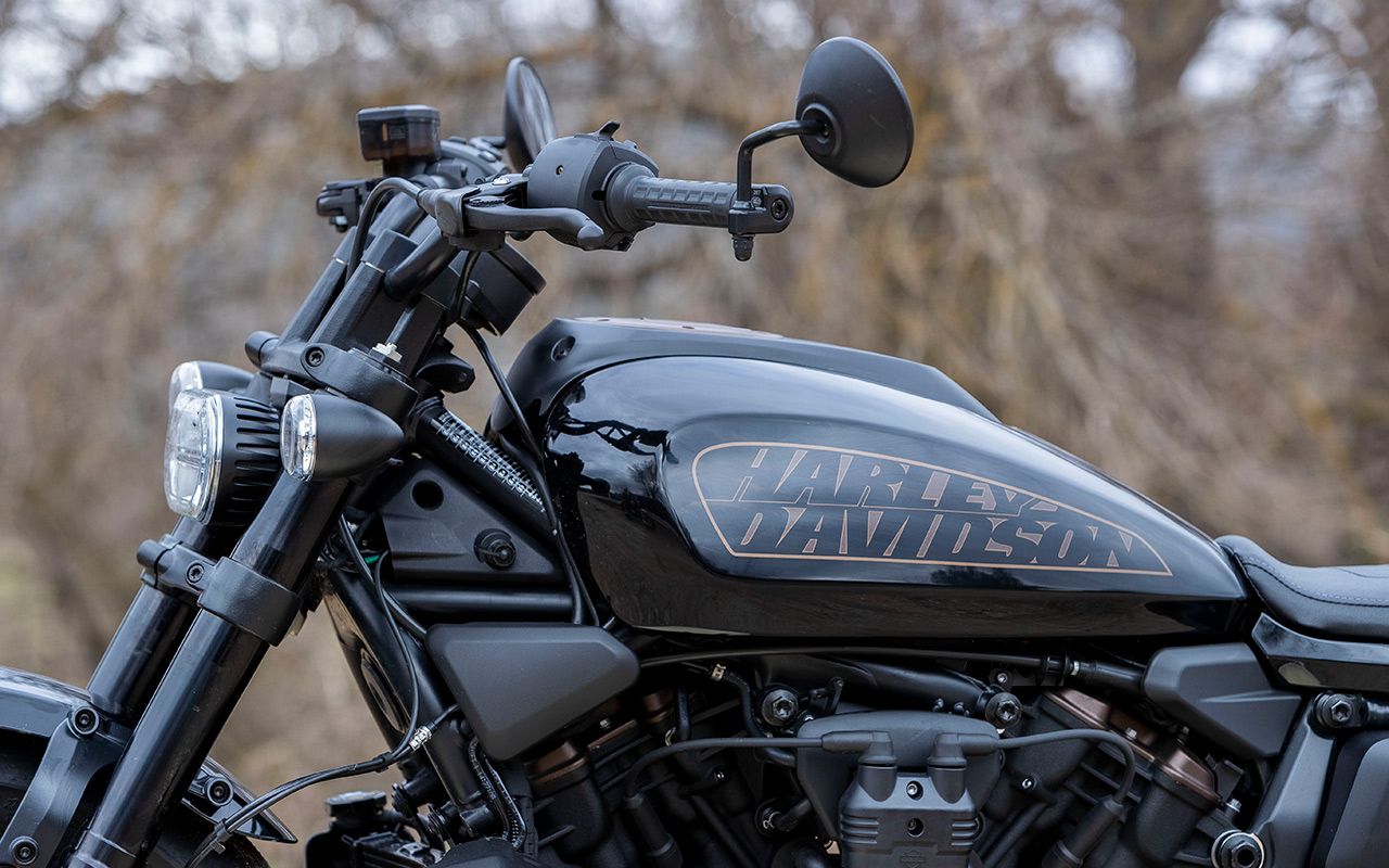 Prueba Harley Davidson Sportster S renovarse morir (16)