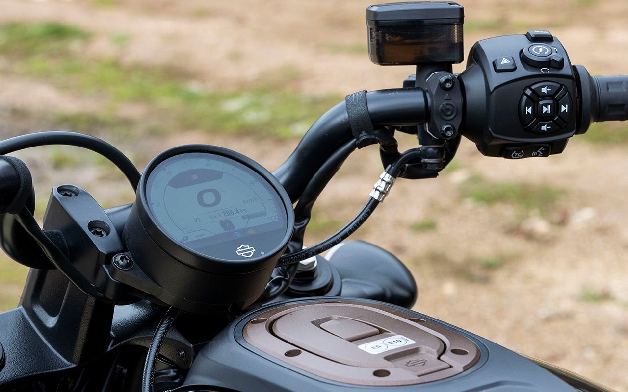 Prueba Harley Davidson Sportster S renovarse morir (23)
