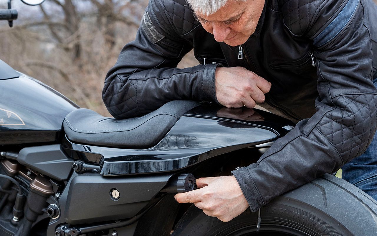 Prueba Harley Davidson Sportster S renovarse morir (37)