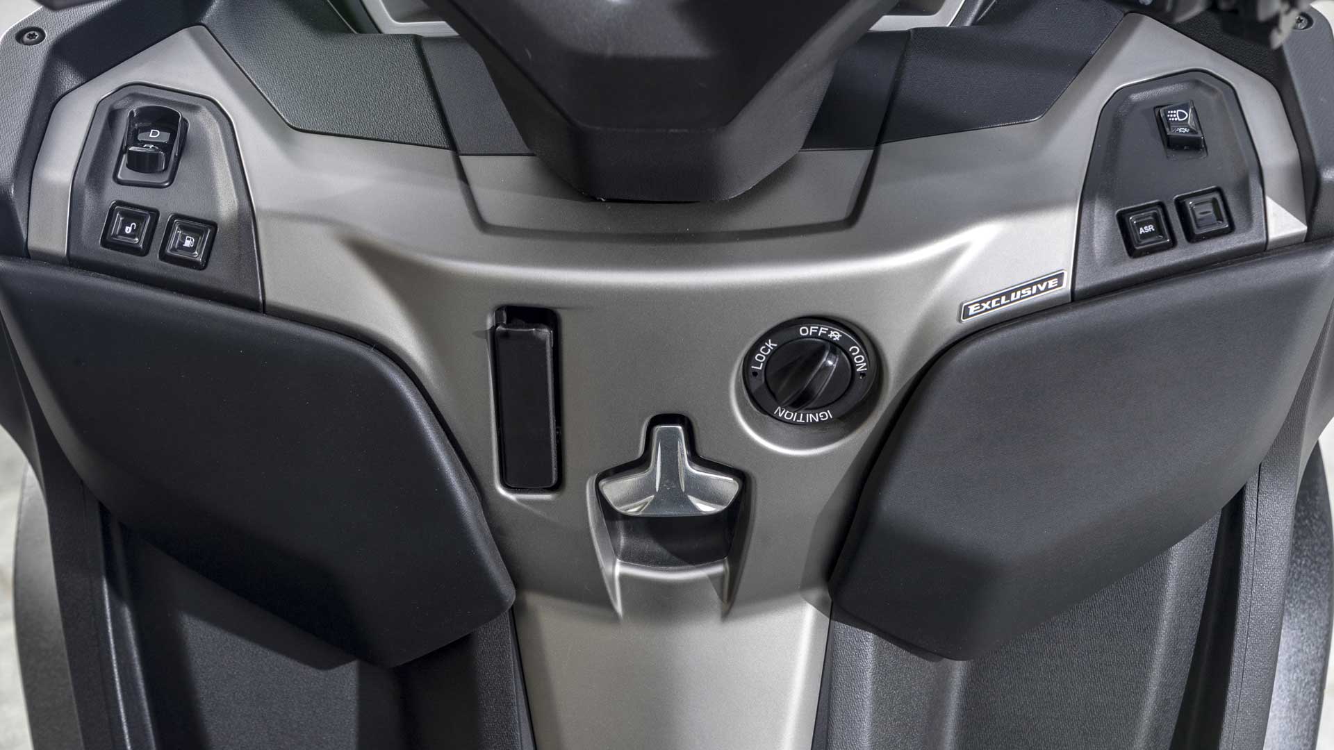 Piaggio MP3 530 S 2022 Detalles (7)