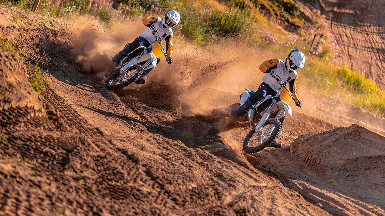 Husqvarna Heritage guino pasado (15)