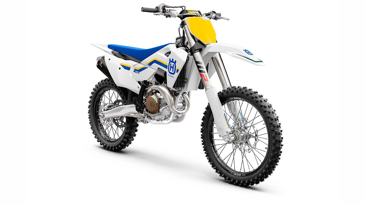 Husqvarna Heritage guino pasado (4)
