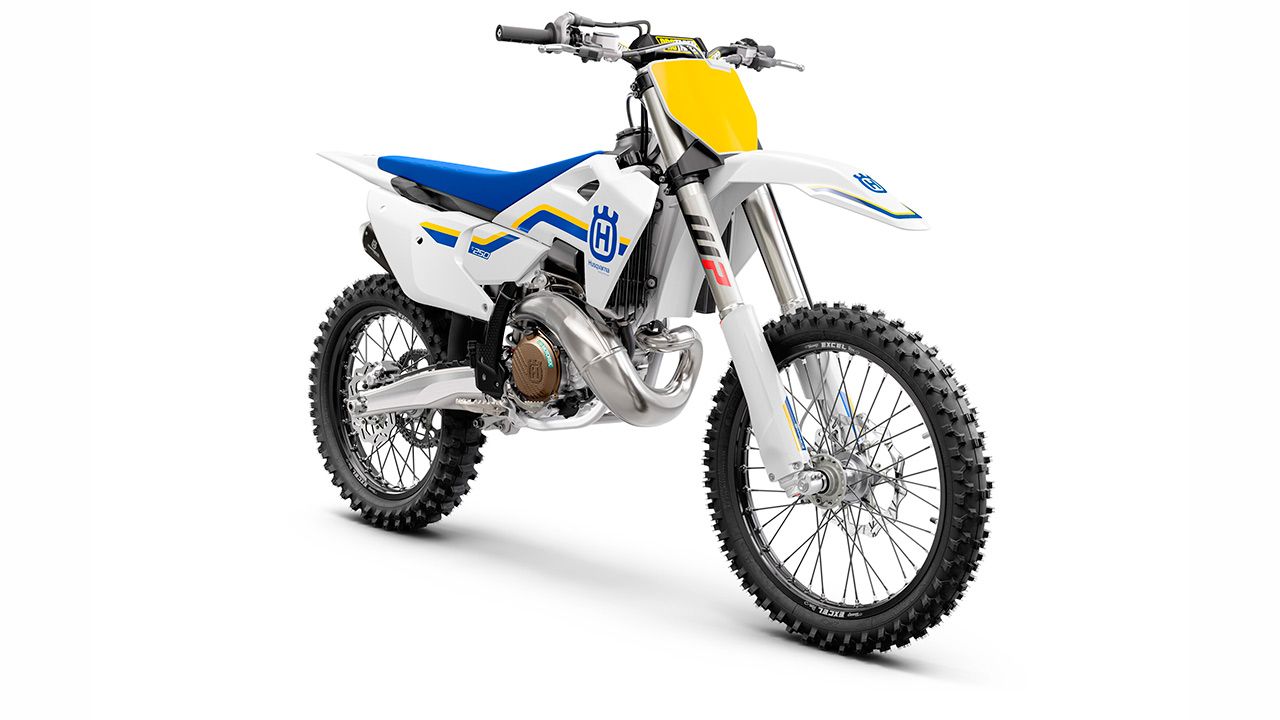 Husqvarna Heritage guino pasado (13)