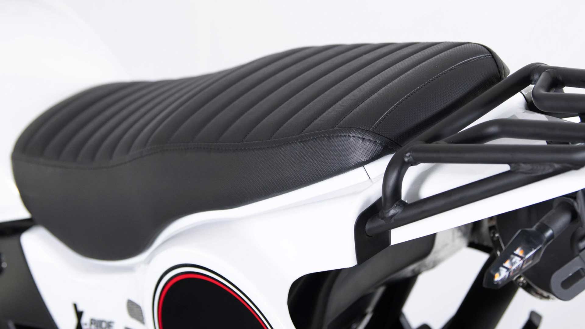 Mash X Ride 650 2022 Detalle 03