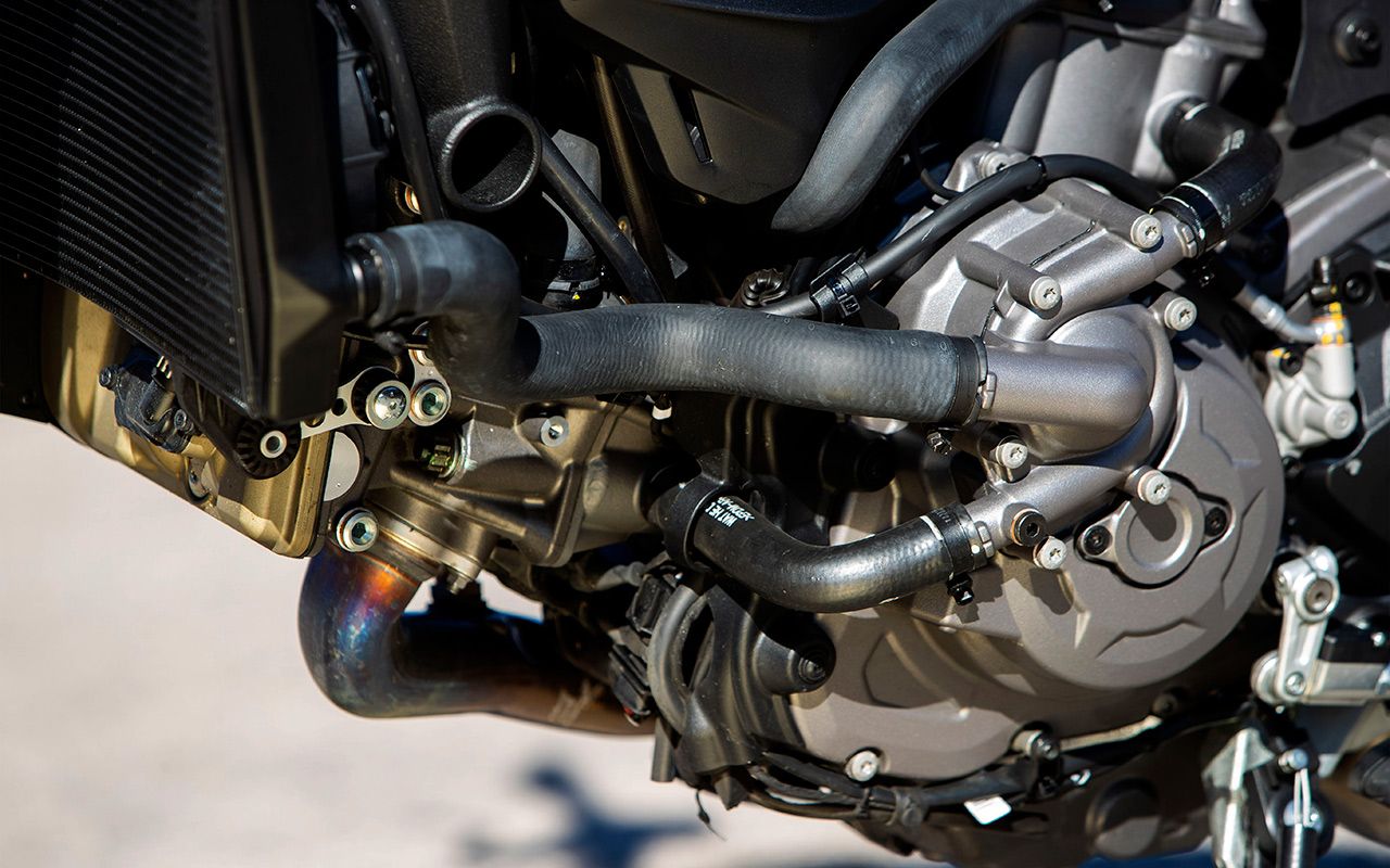 Superprueba Ducati Monster.
