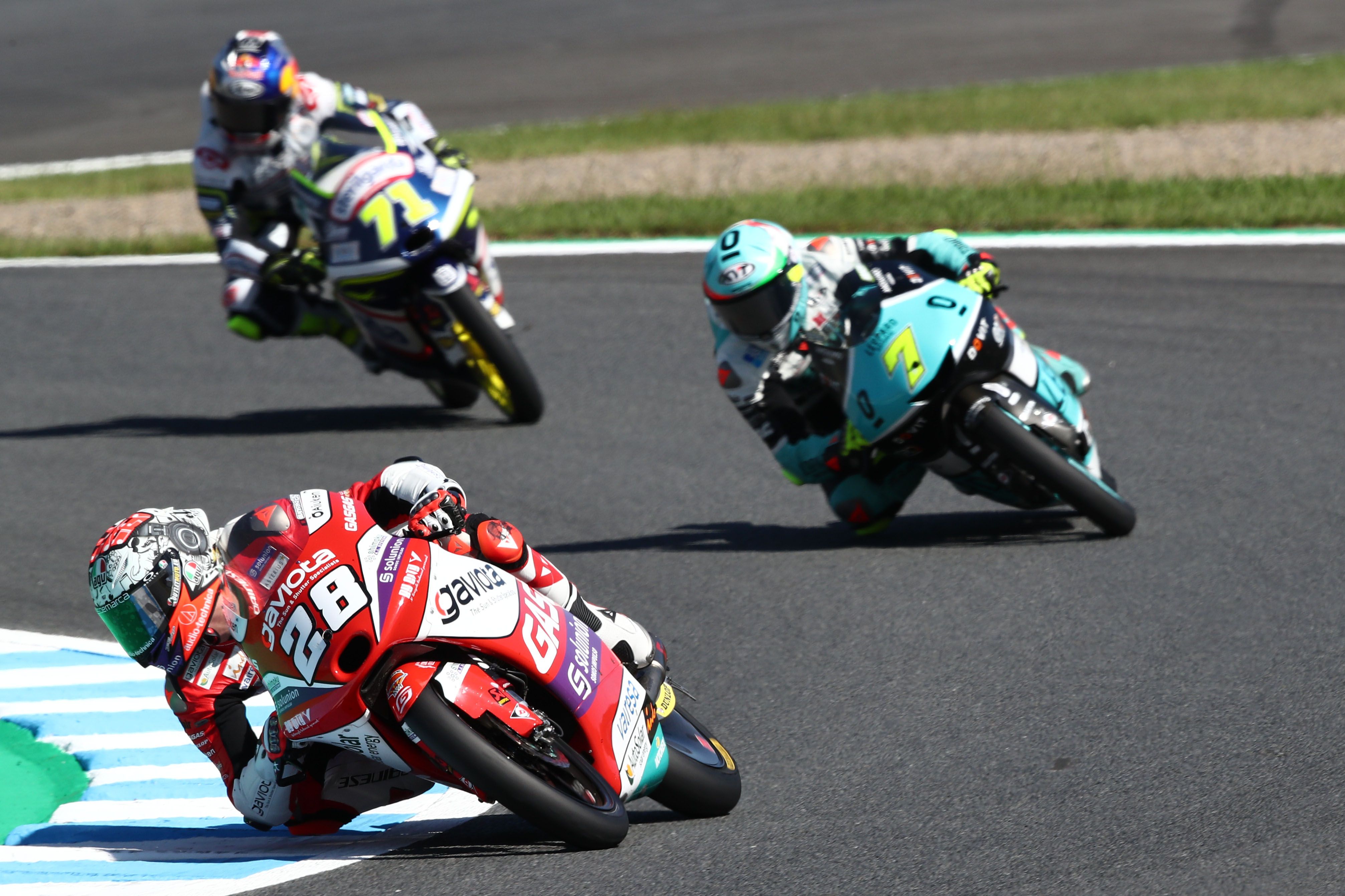Izan Guevara se va de Dennis Foggia y Ayumu Sasaki, Moto3 Japón 2022