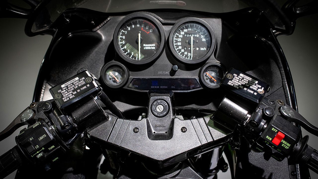 Kawasaki ZX 10 1988, recordando "Tomcat"