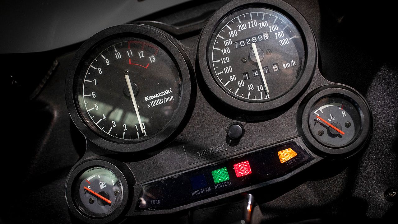 Kawasaki ZX 10 1988, recordando "Tomcat"
