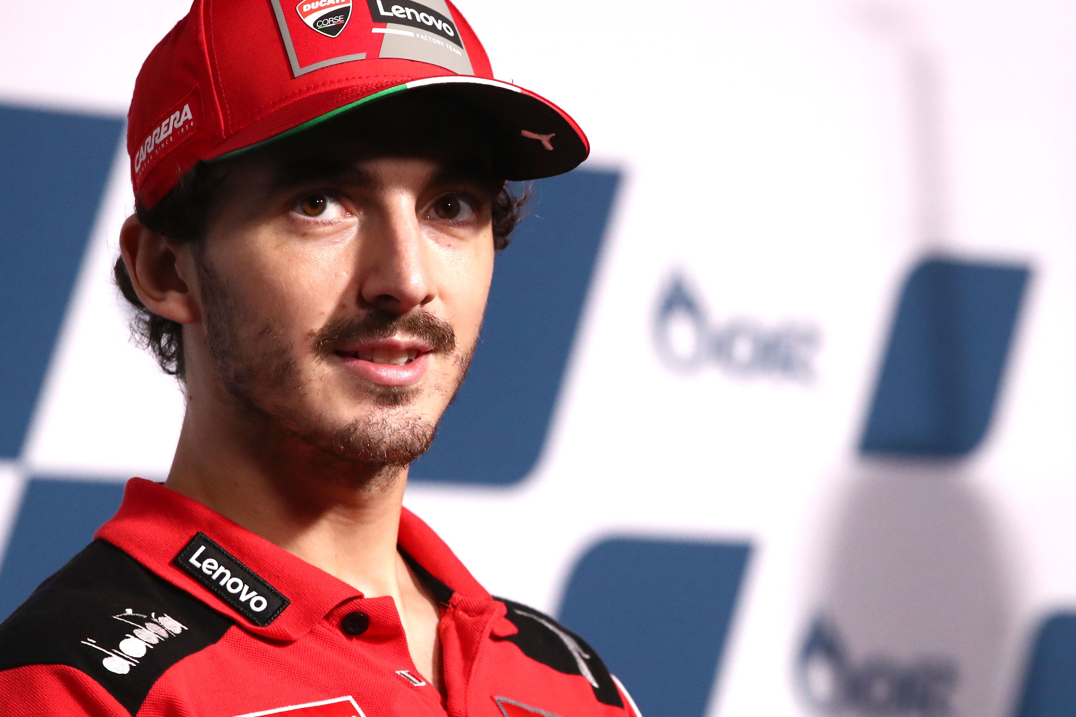 Pecco Bagnaia durante la rueda de prensa del Gran Premio de Tailandia.