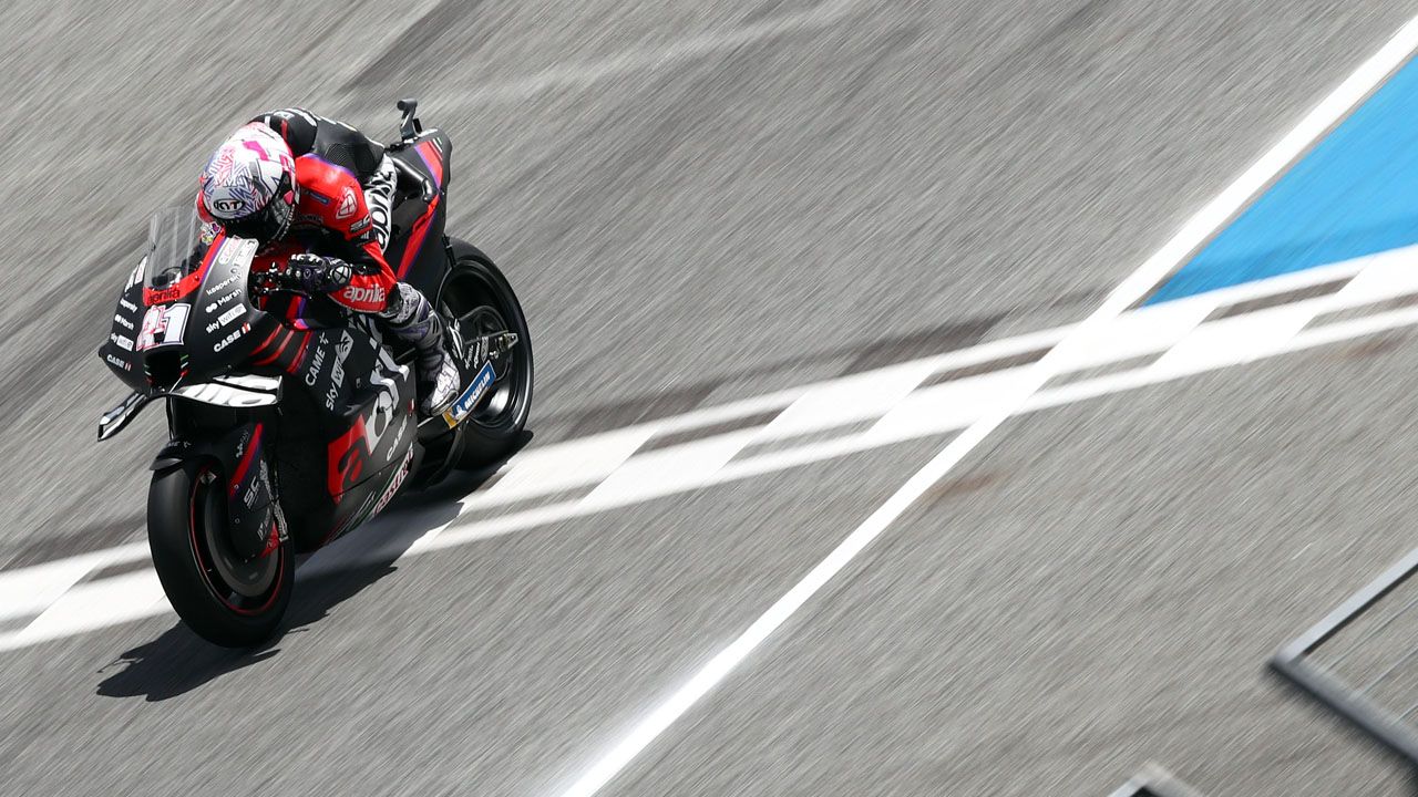 Aleix Espargaró no ha pasado hoy de la Q1 del Gran Premio de Tailandia y saldrá mañana 13º.