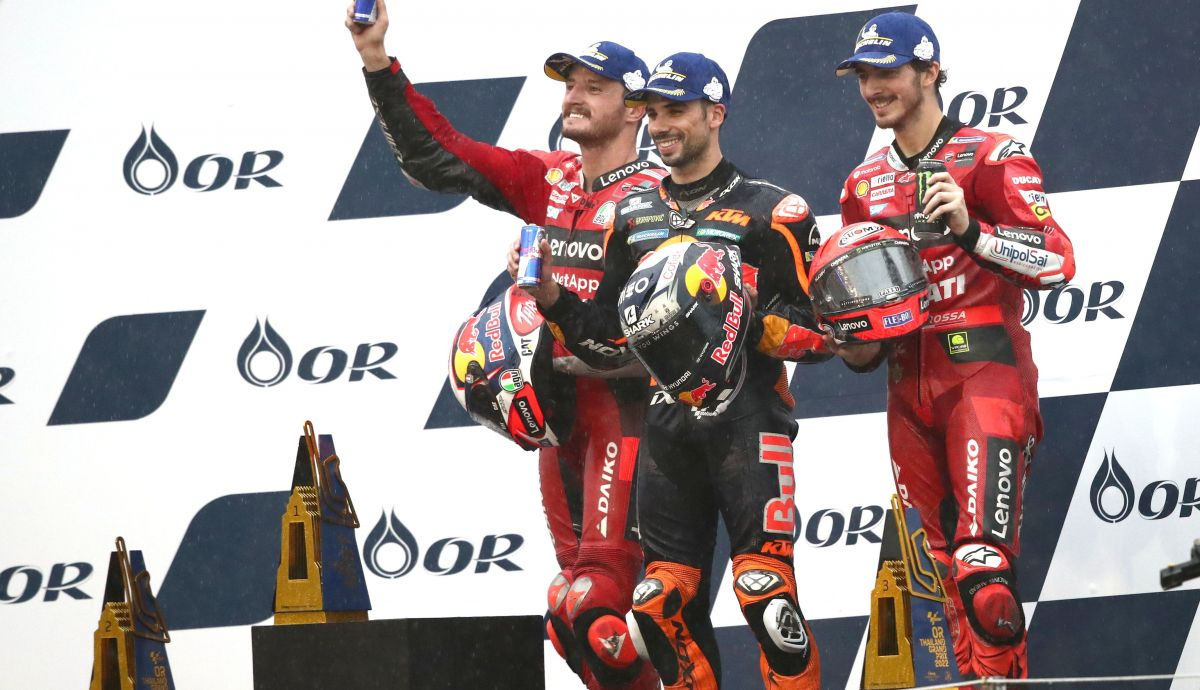 podio motogp tailandia podio motogp tailandia